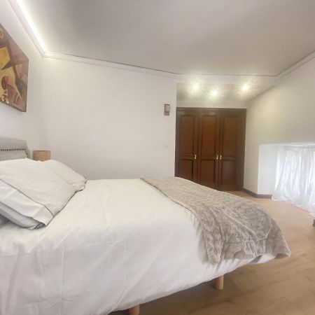 Ferienwohnung Edificio El Moderno Puerta Del Sol Vigo Exterior foto