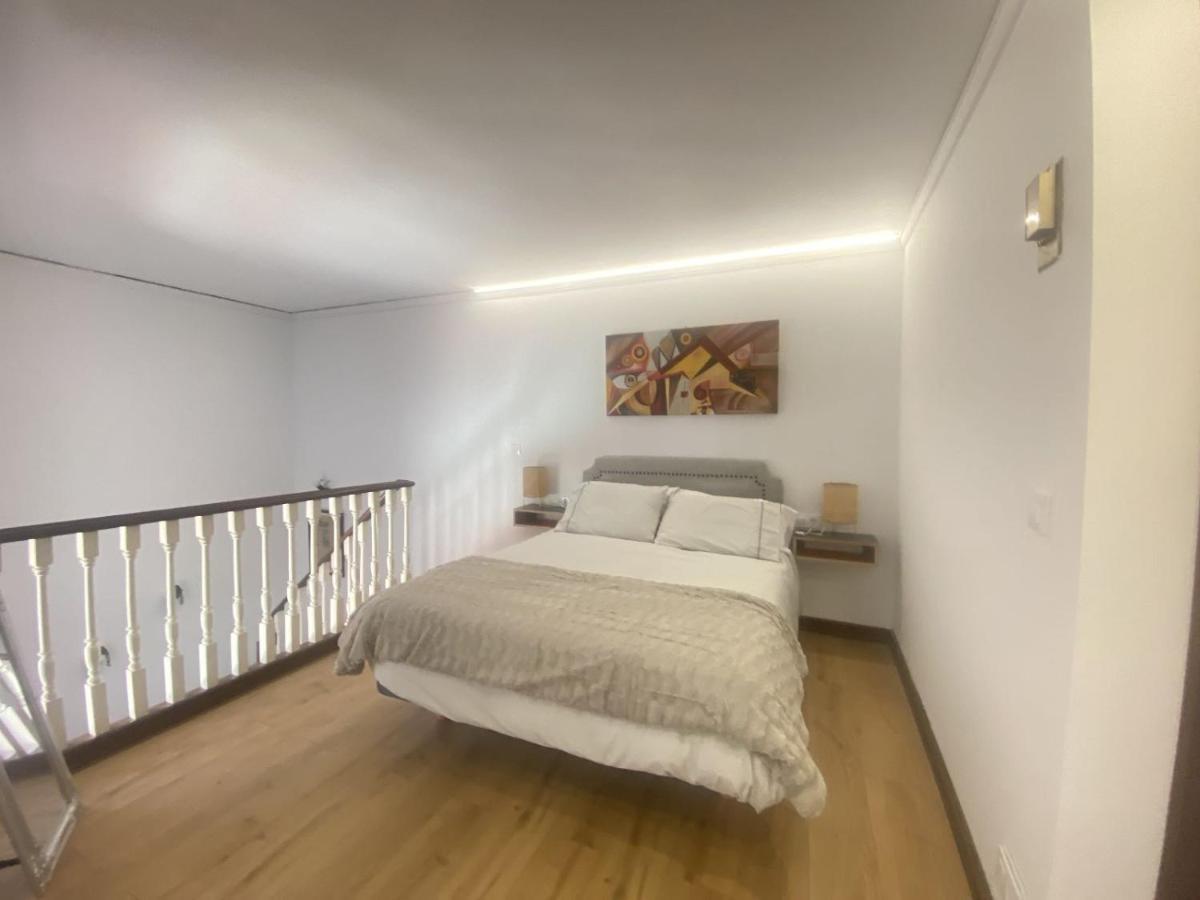 Ferienwohnung Edificio El Moderno Puerta Del Sol Vigo Exterior foto
